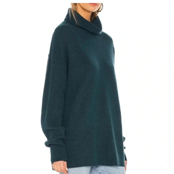 Free People structured ribbed turtleneck sweater in deep jade - Picture 2 of 9